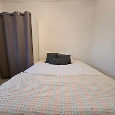 Sweet Homes Cognac Privee Confortable N1 Гостевой дом Шатобернар