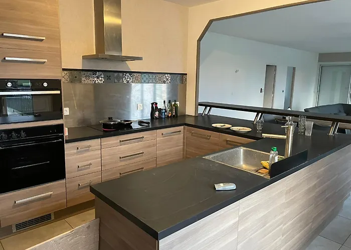 Sweet Homes Cognac Privée Confortable N1 Pensión Châteaubernard